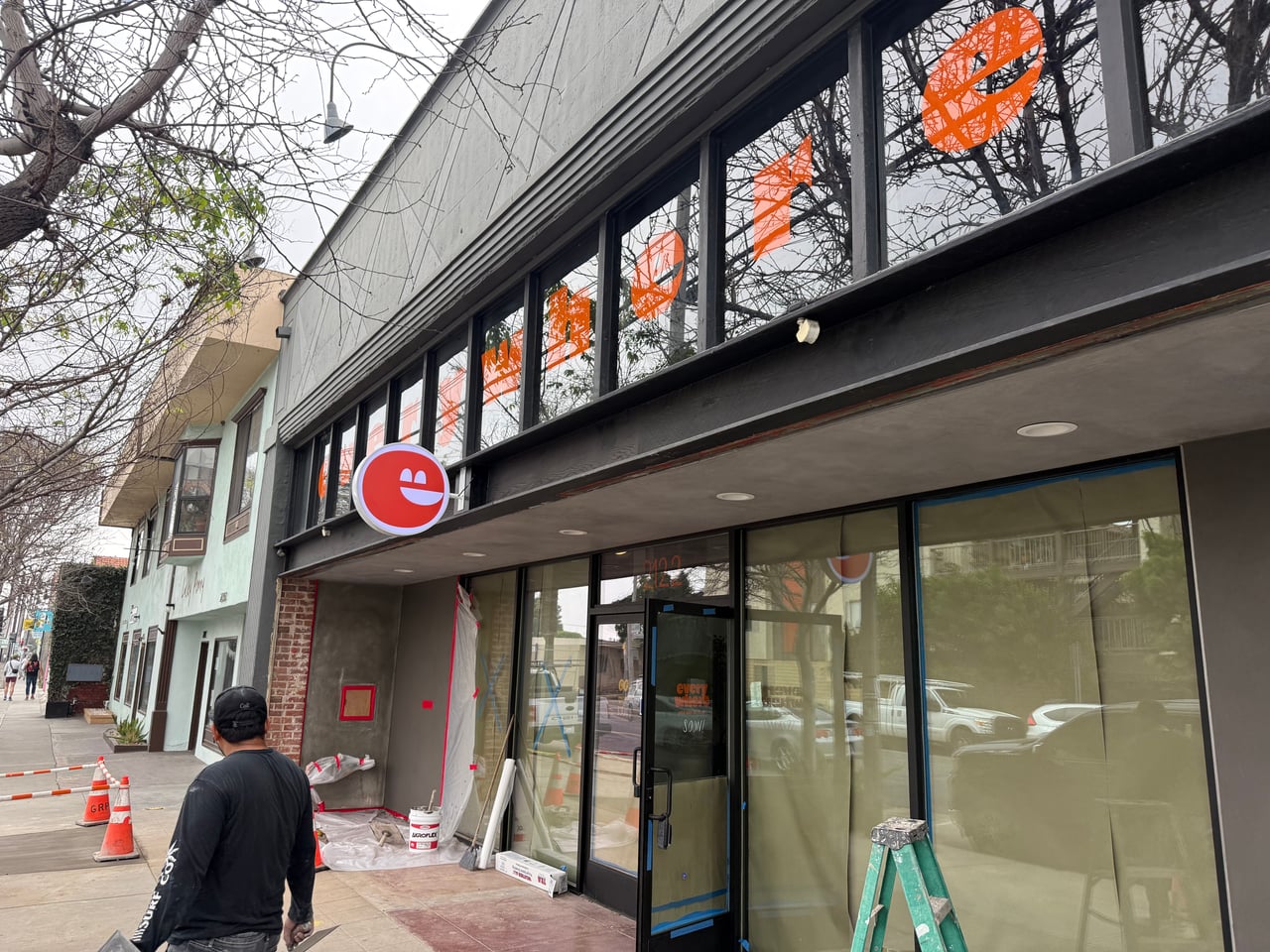 Storefront of Everywhere Brewing Co. in Long Beach